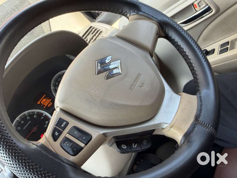 Maruti Suzuki Ertiga Vxi Shvs, 2018, Petrol