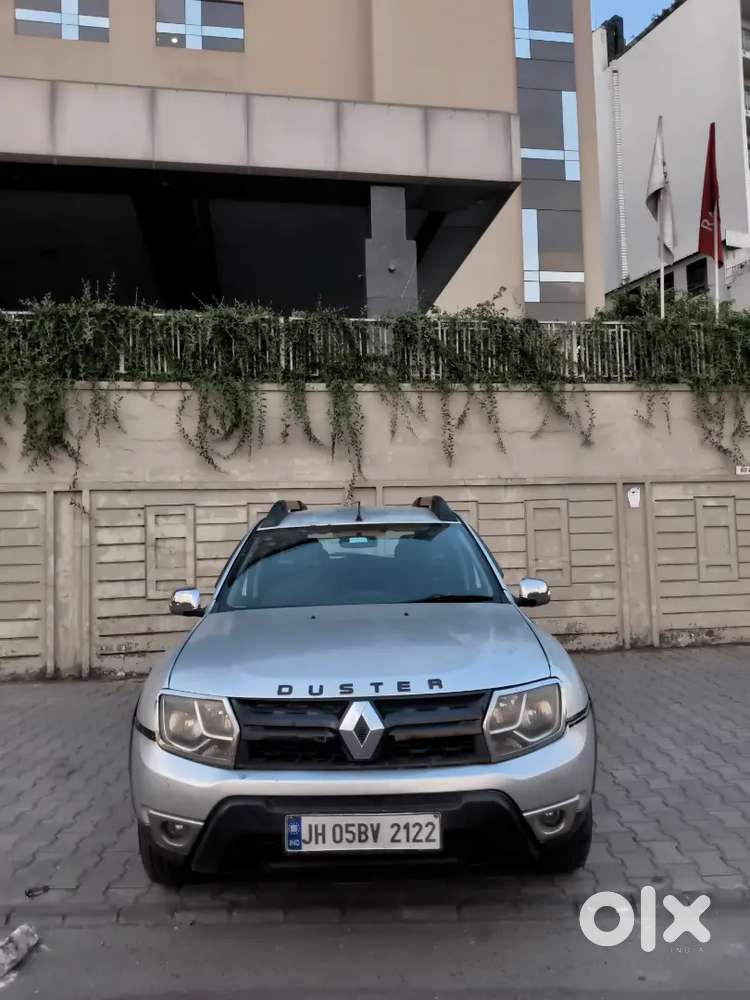 Duster Rxz Top Model