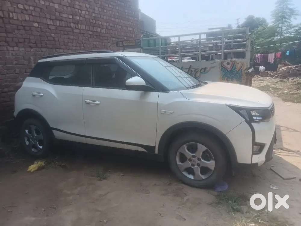 Mahindra Xuv300 2023 Variant W6 Petrol