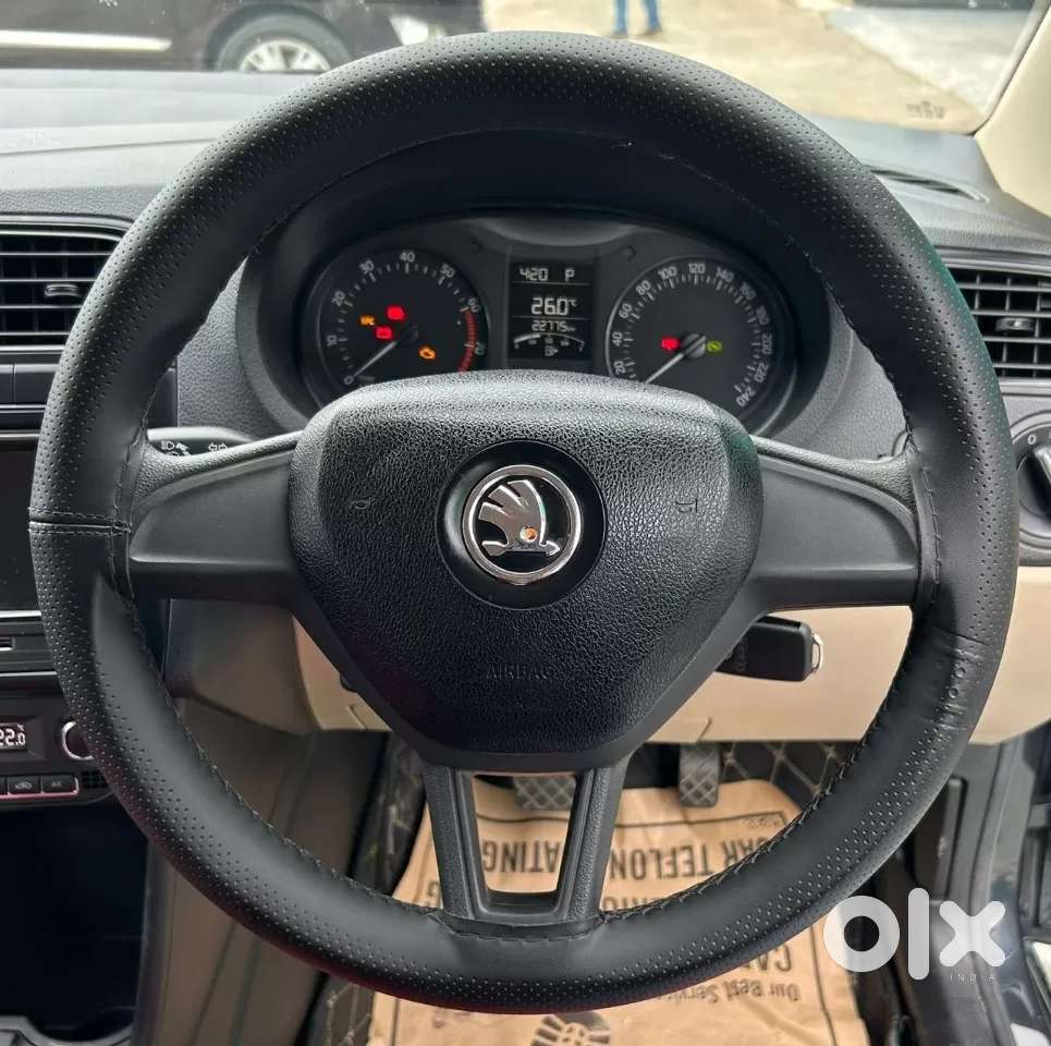 Skoda Rapid 1.0 Style At, 2020, Petrol