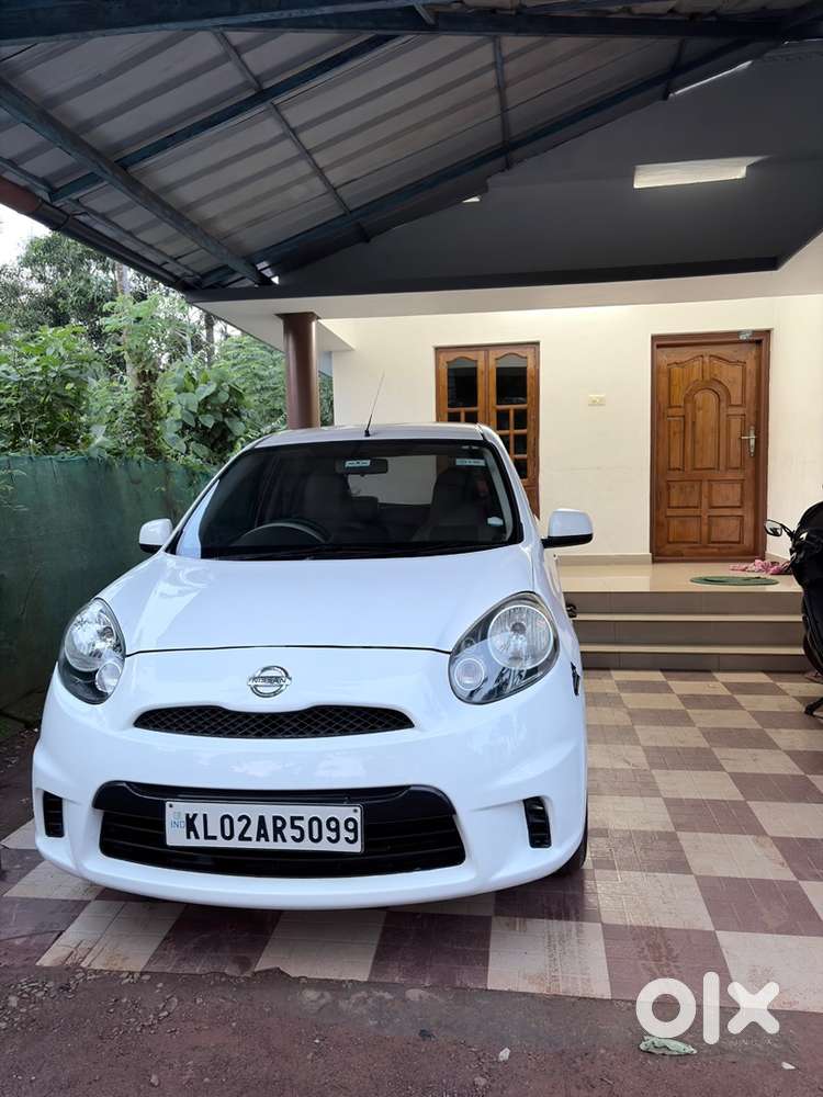 Nissan Micra Active 2014