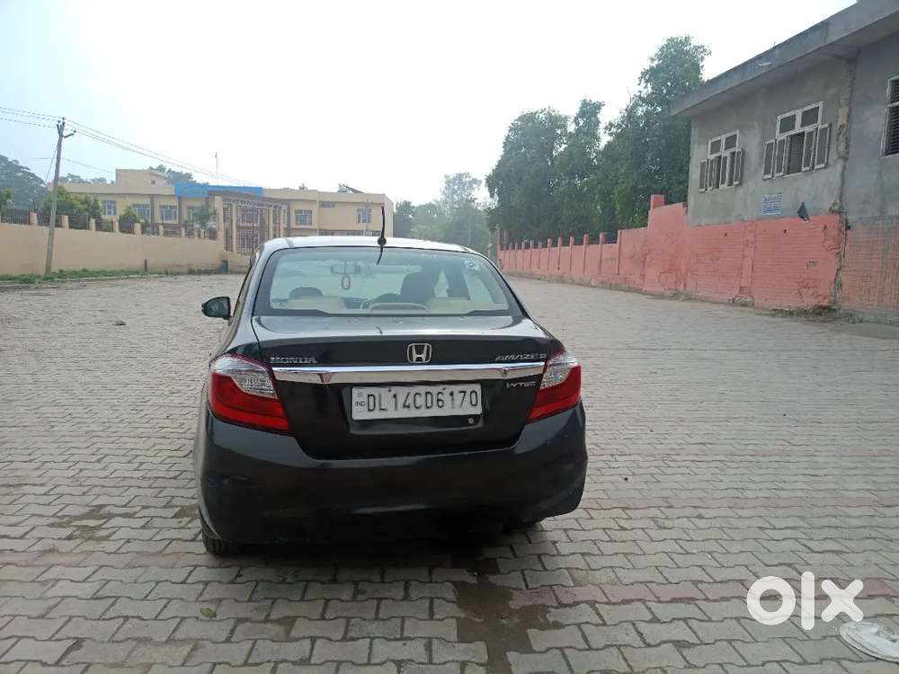 Cng Fitted And Register And In Best Condition Car Garantee