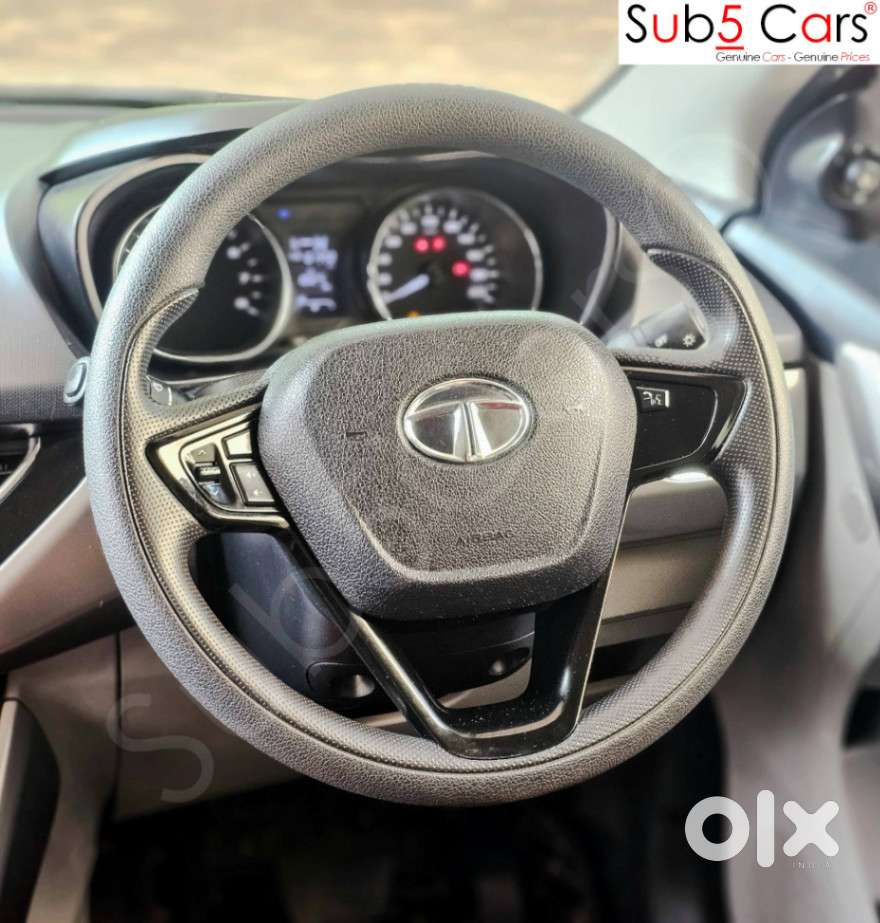 Tata Nexon 1.2 Revotron Xza Plus, 2019, Petrol