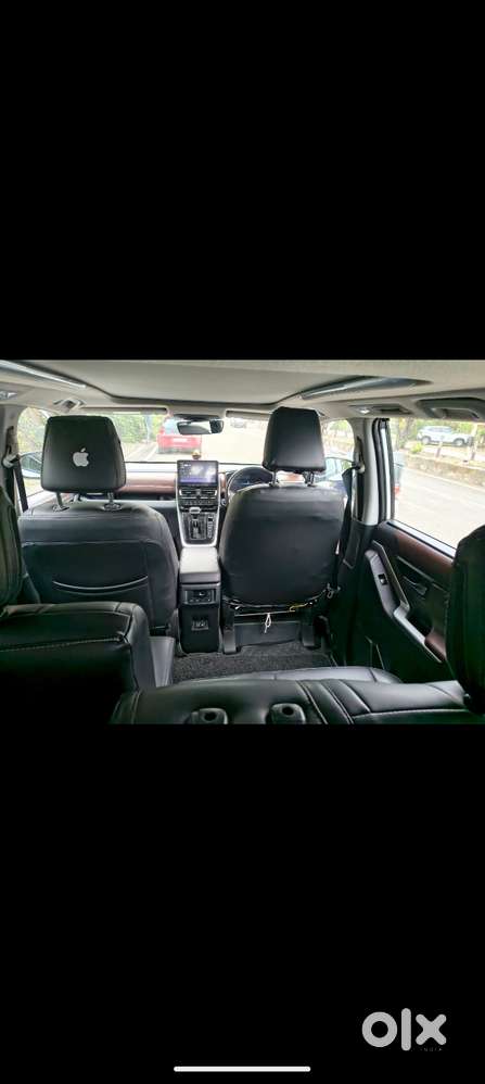 Toyota Innova Hycross 2.0 Vx Hybrid 7 Str, 2023