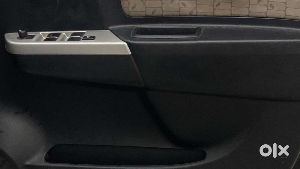 Maruti Suzuki Wagon R Vxi Amt, 2016, Petrol