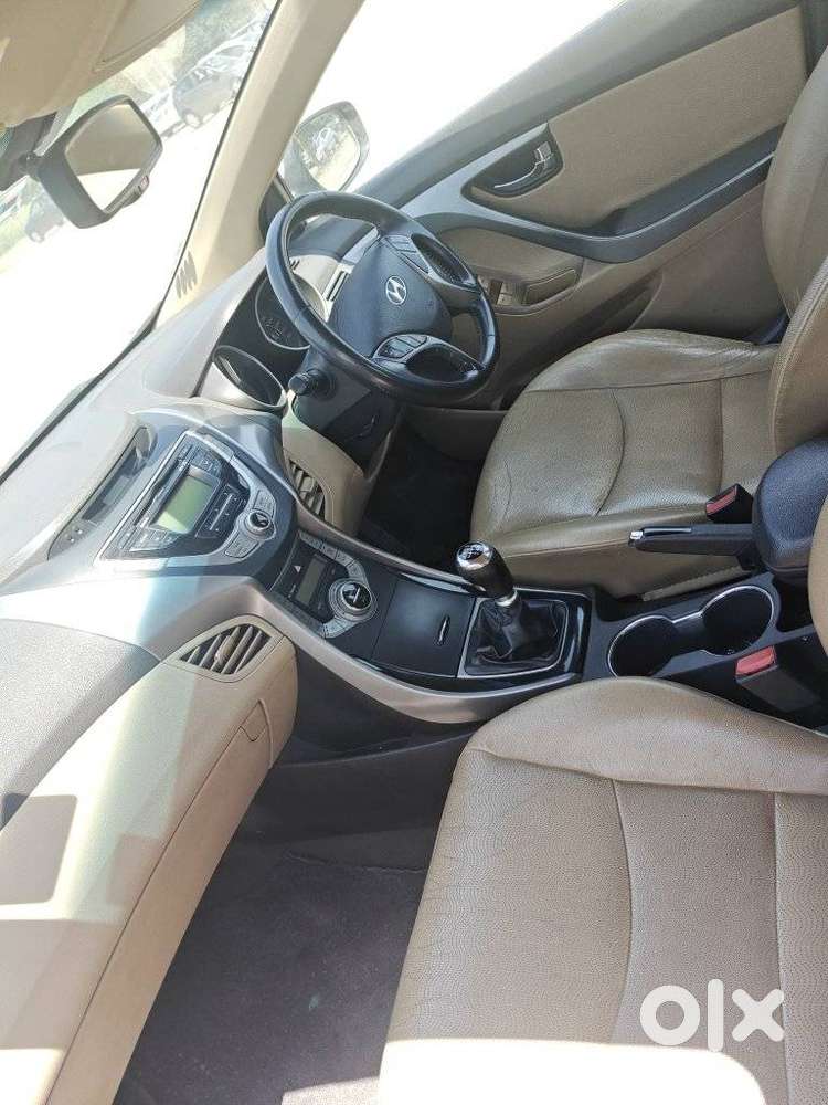 Hyundai Elantra 1.6 Sx Option, 2013, Petrol
