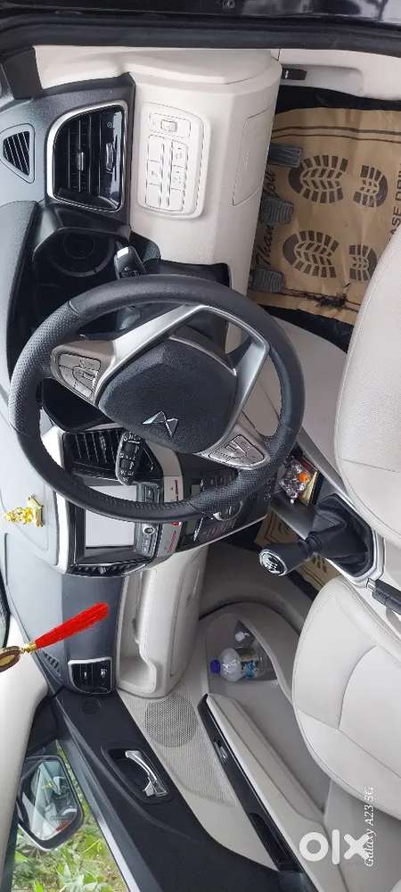 Mahindra Xuv300 W8 Optional Aug.23 Diesel 30000 Km Single Hand Driven