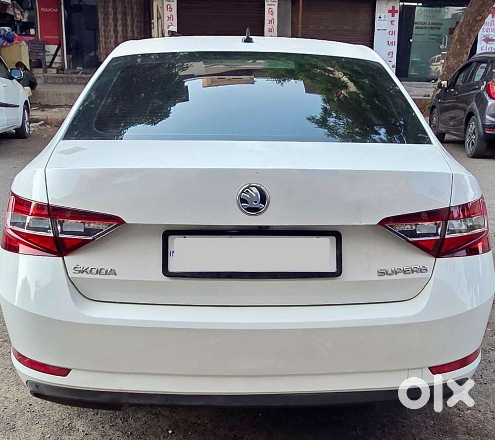 Skoda Superb 2017 Diesel Well Maintained