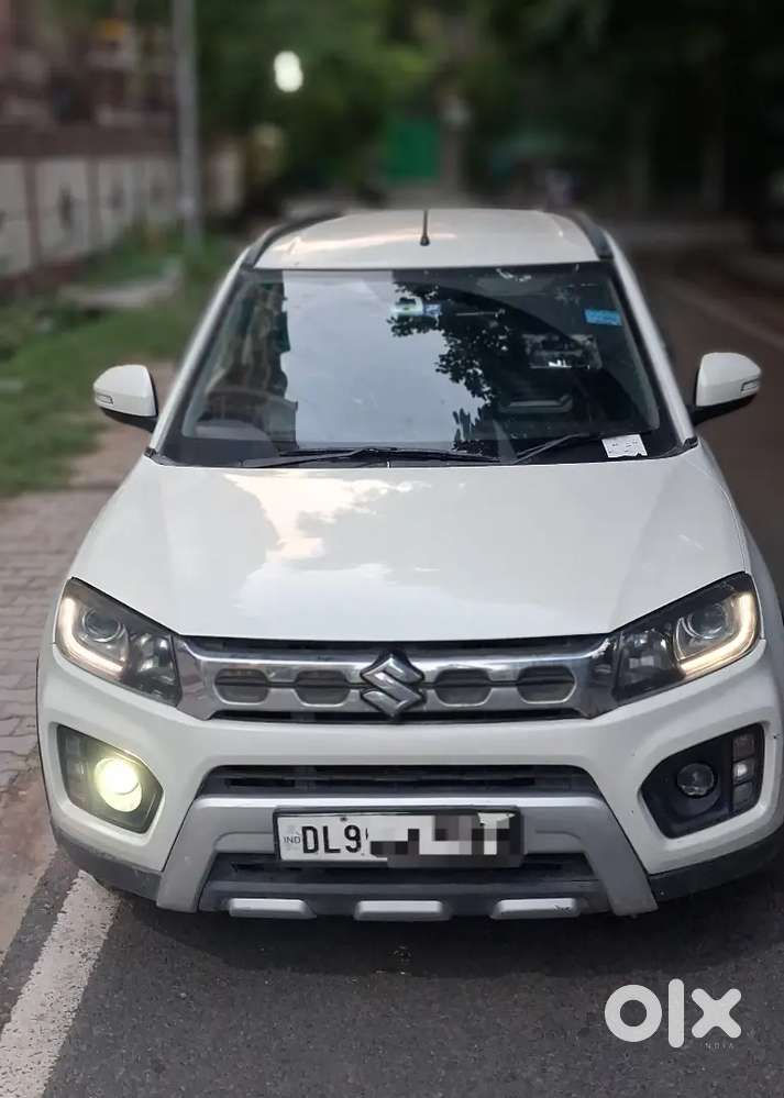 Brezza Lxi Optional 
October 2021
First Owner 

Dono Original Key Avl
