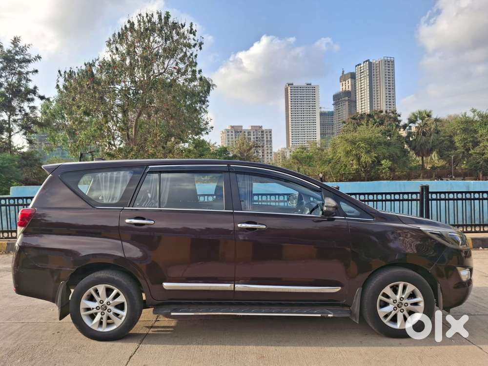 Toyota Innova Crysta 2.4 V 8 Str, 2018, Diesel