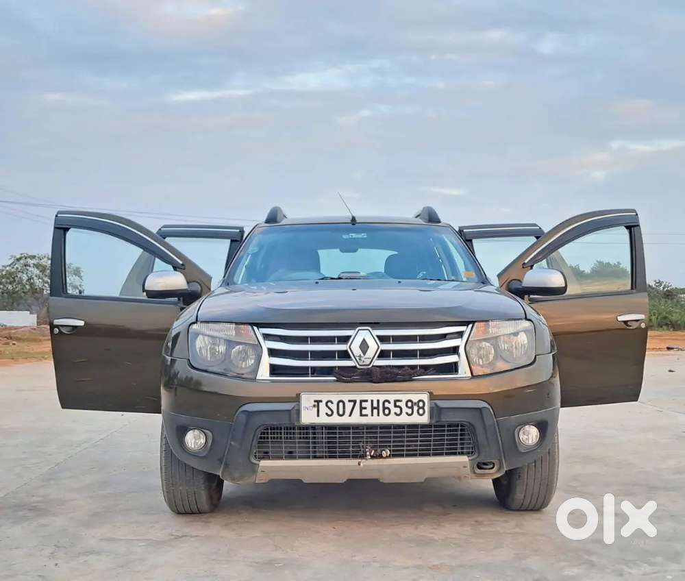 Renault Duster 110 Ps Rxz Mt  Topend  2015