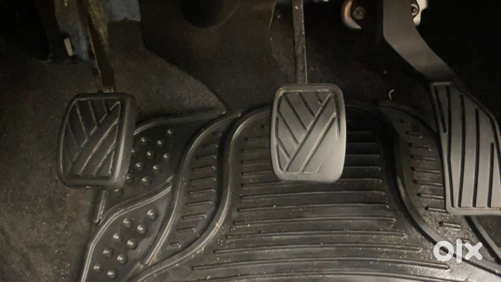 Maruti Suzuki Swift 2011-2014 Vxi, 2013, Petrol