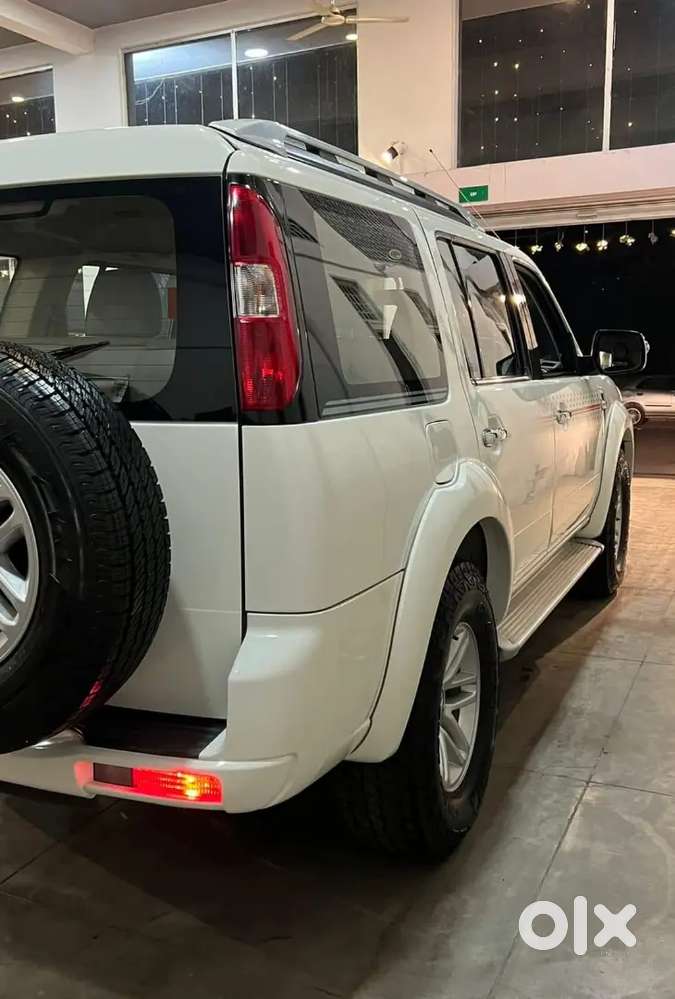 Ford Endeavour 2014 Diesel 65000 Km Driven