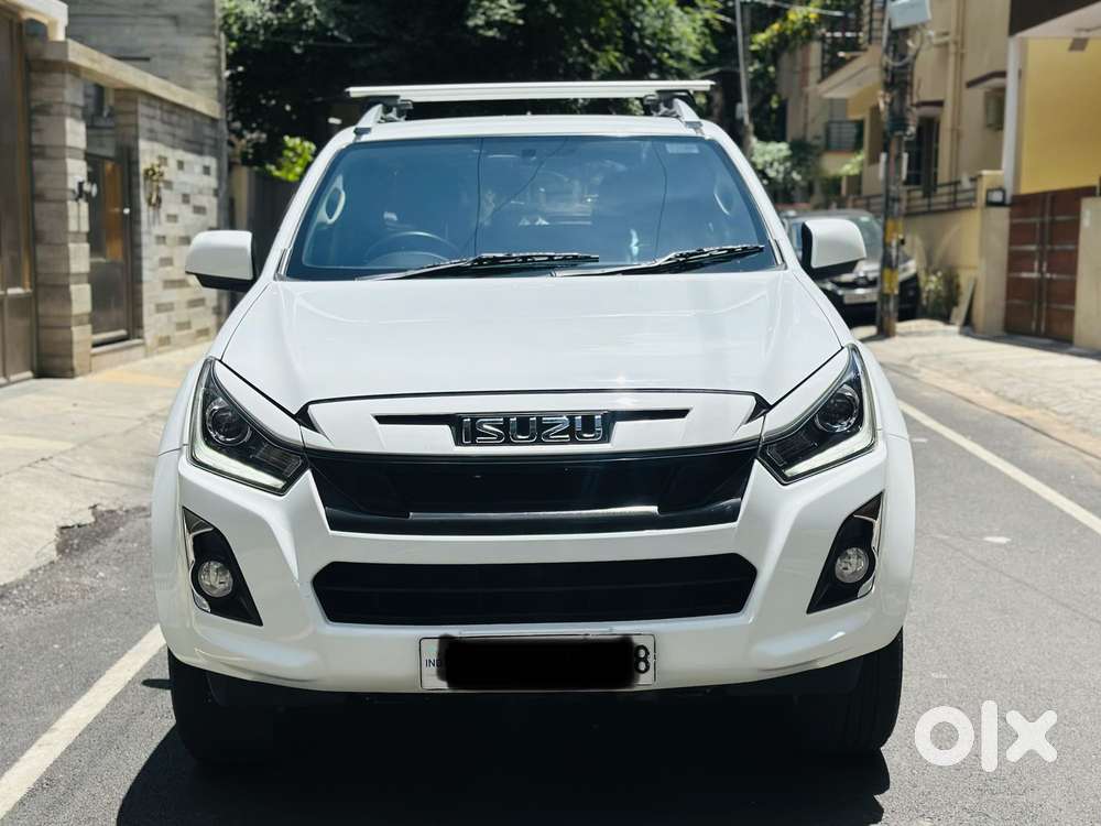 Isuzu V-cross Z Prestige 4x4 At, 2023, Diesel