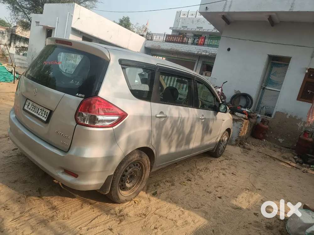 Ertiga 2013 Diesel 4 Tayar 80% New Insurance 145000 Km Driven
