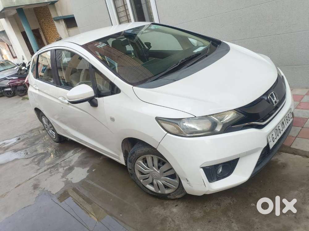 Honda Jazz 2015 Petrol Well Maintained