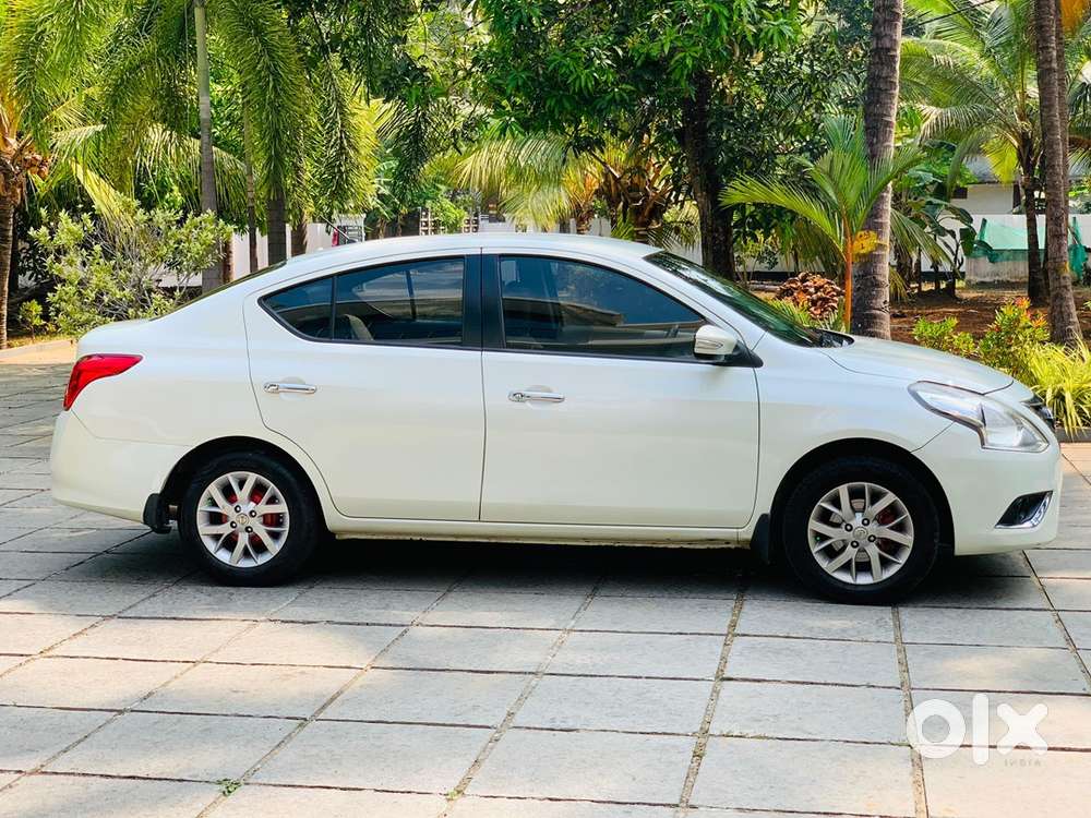 Nissan Sunny 2017 Petrol Well Maintained
