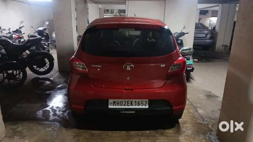 Tata Tiago Revotron 2016 Petrol