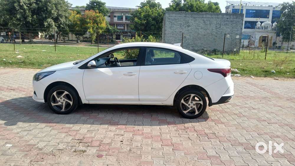 Hyundai Verna S+, 2023, Petrol