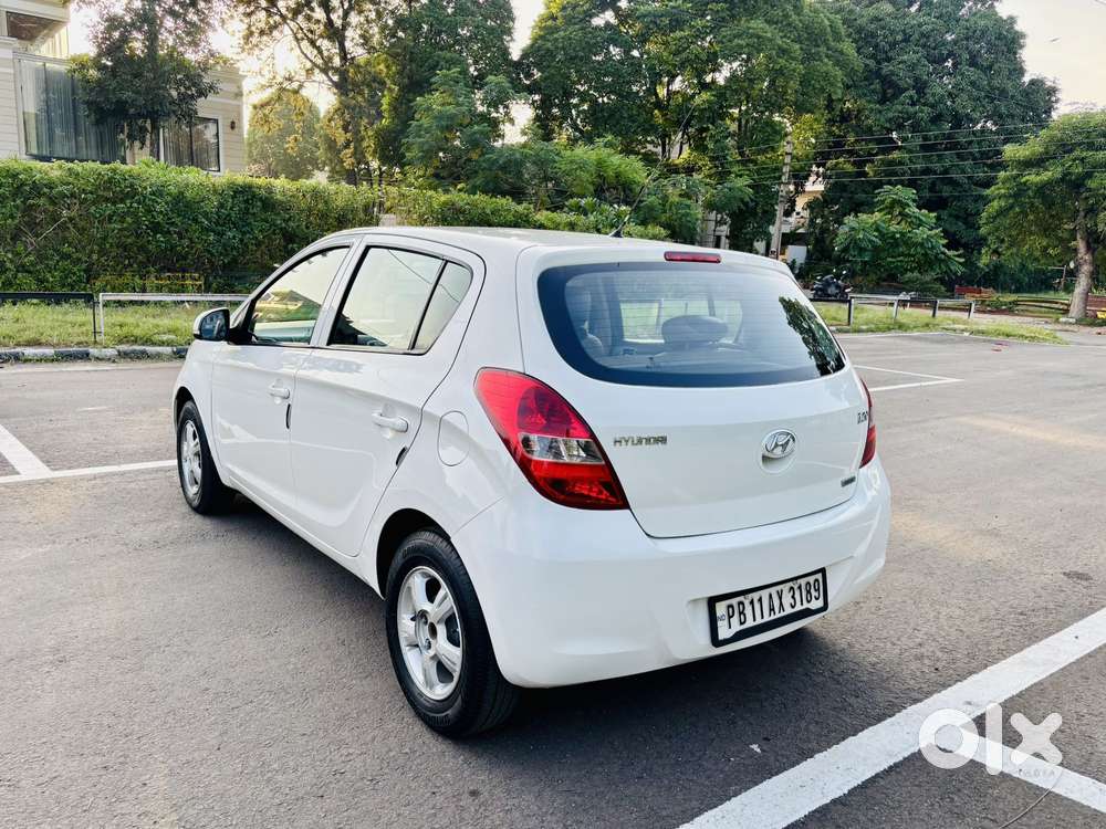 Hyundai I20 1.2 Sportz Option, 2012, Petrol