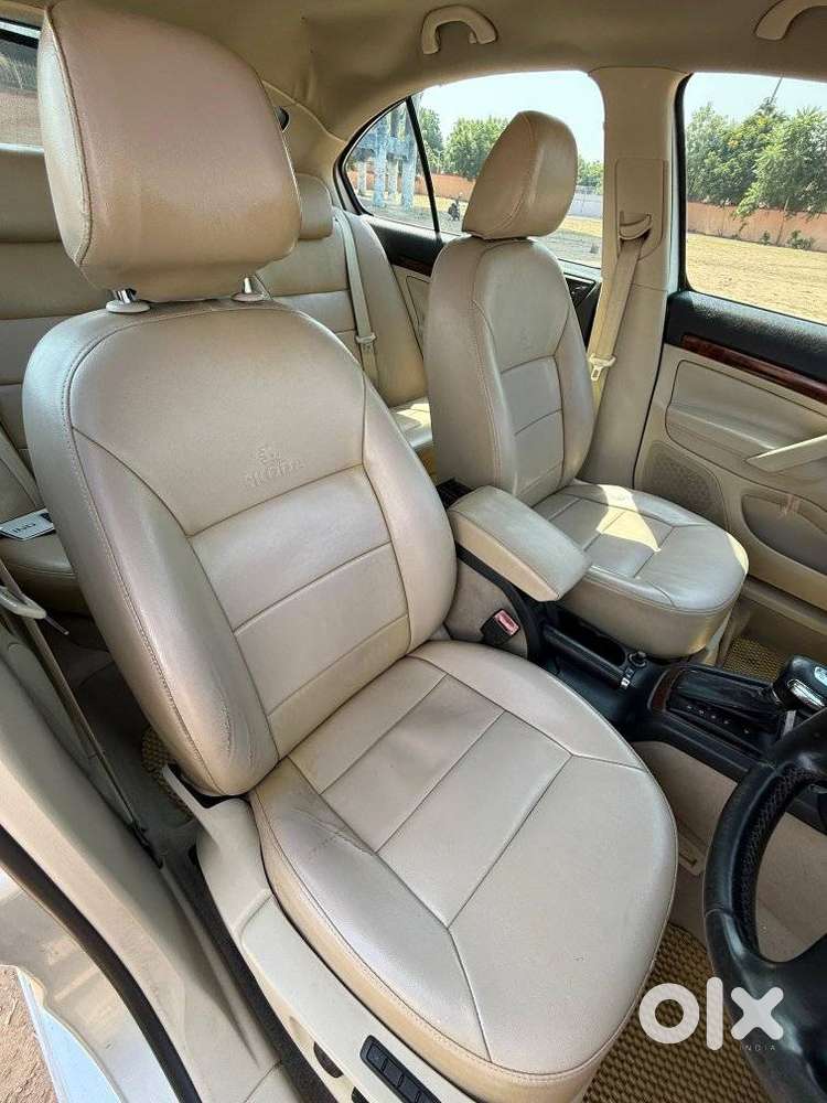 Skoda Laura 1.9 Tdi Mt Ambiente, 2010, Diesel