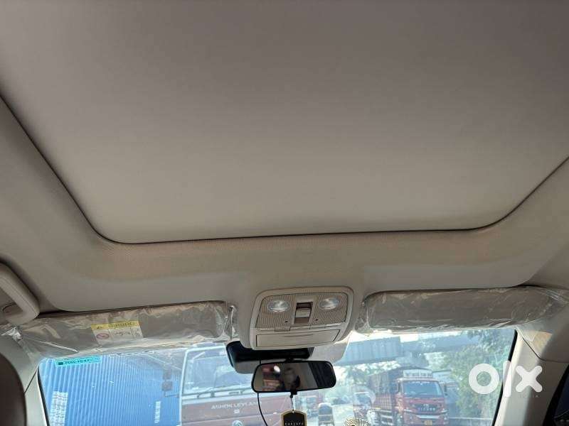 Mahindra Xuv700, 2025, Petrol