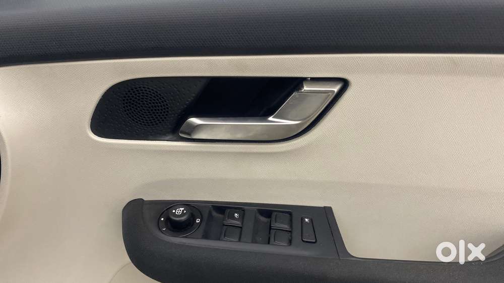 Tata Altroz Xza Petrol, 2022, Petrol