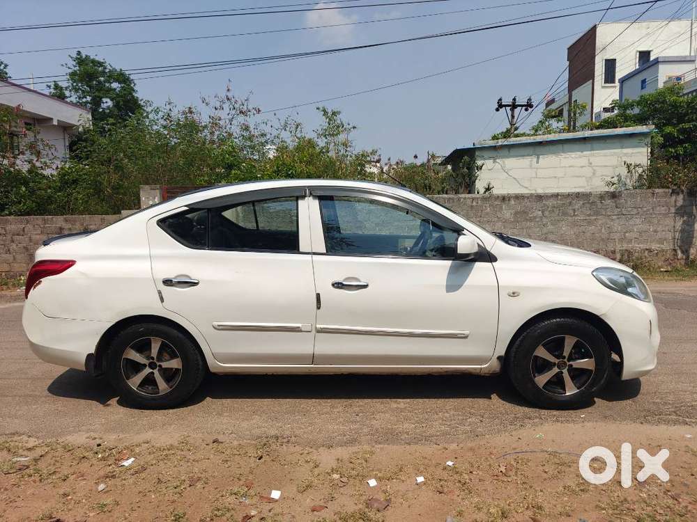 Nissan Sunny 2012 Diesel Excellent Condition