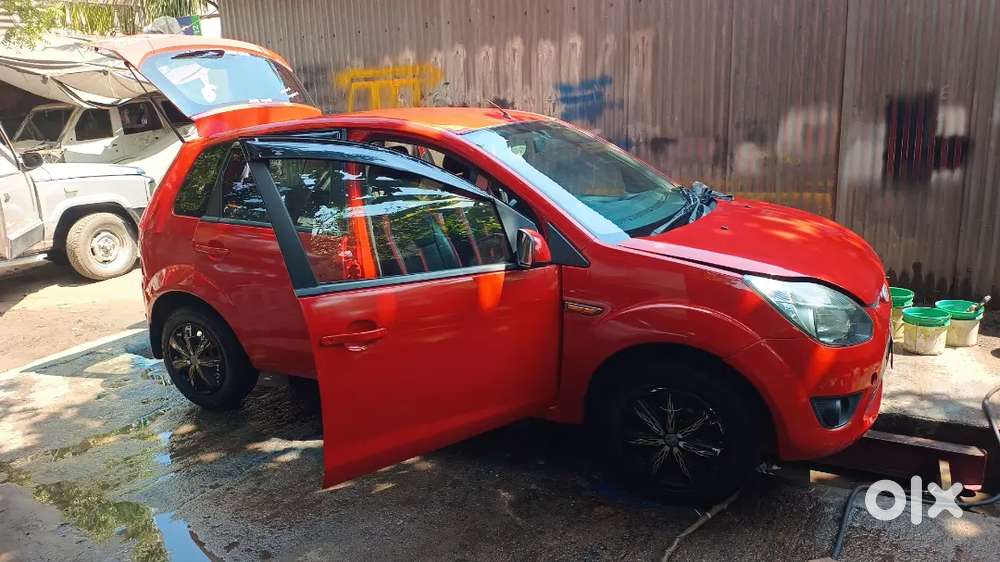 Ford Figo 2010 Petrol 59000 Km Driven