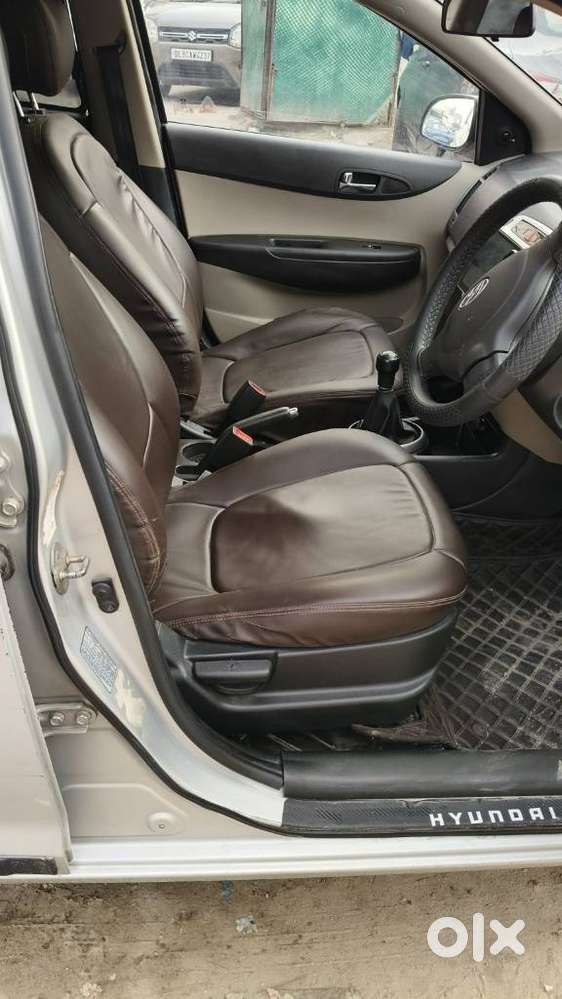 Hyundai I20 2012-2014 Magna Optional 1.2, 2013, Cng & Hybrids