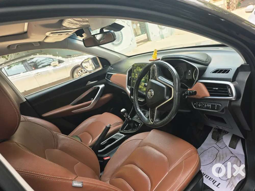 Mg Hector Plus 2022 Diesel 84000 Km Driven
