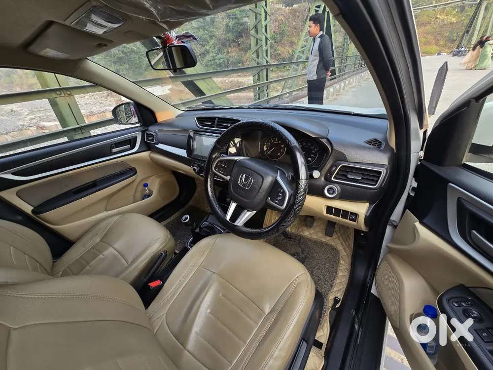 Honda Amaze 2023 Petrol Well Maintained