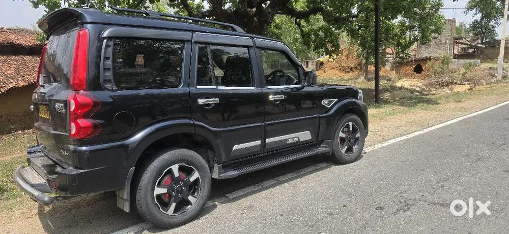 Mahindra Scorpio S11 2024