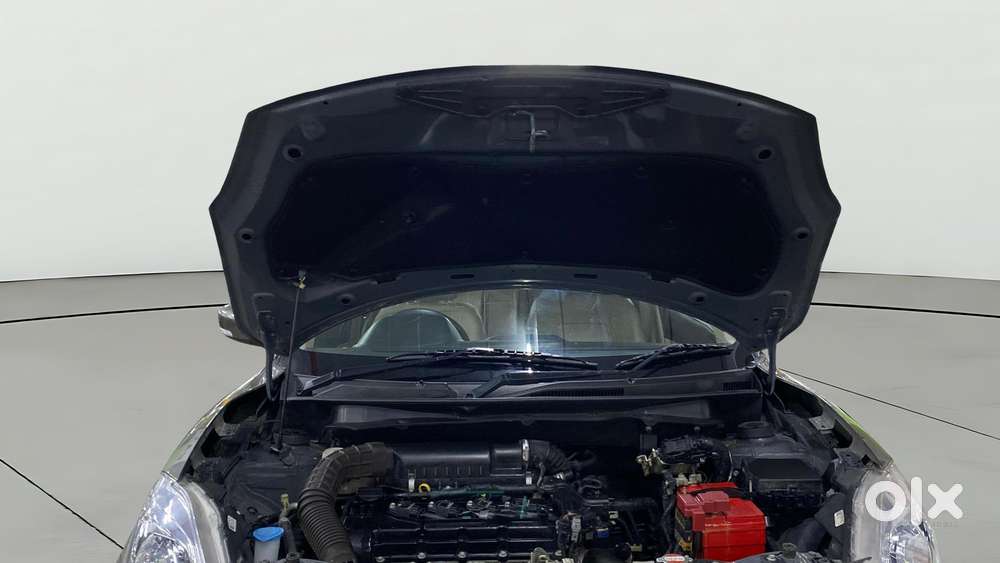 Maruti Suzuki Swift Dzire 1.2 Zxi Bsiv, 2018, Petrol