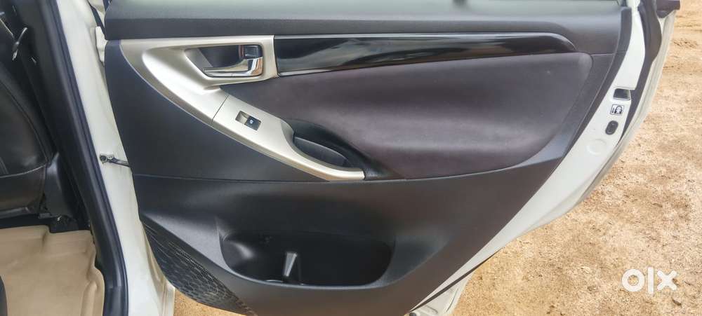 Toyota Innova Crysta [2020-ongoing] 2.4 Vx 7 Str, 2020, Diesel