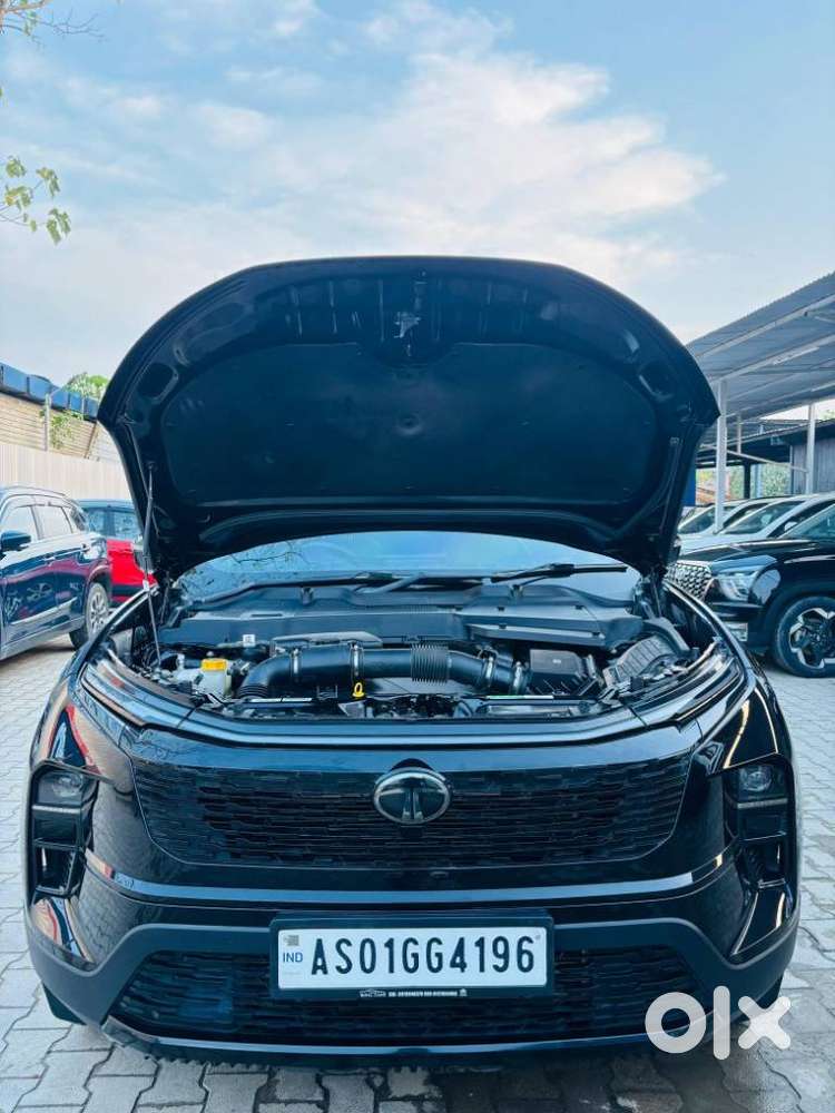Tata Safari Pure Plus S Dark Edition, 2025, Diesel