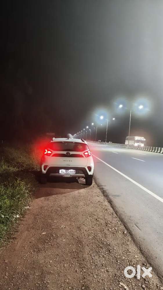 Tata Nexon 2023 Petrol With Warranty (21000 Km Driven)