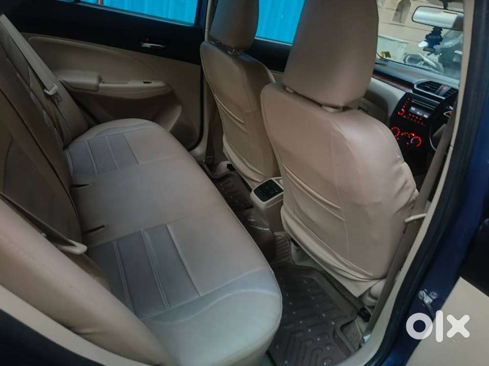 Maruti Suzuki Dzire 1.2 Vxi Amt, 2017, Petrol
