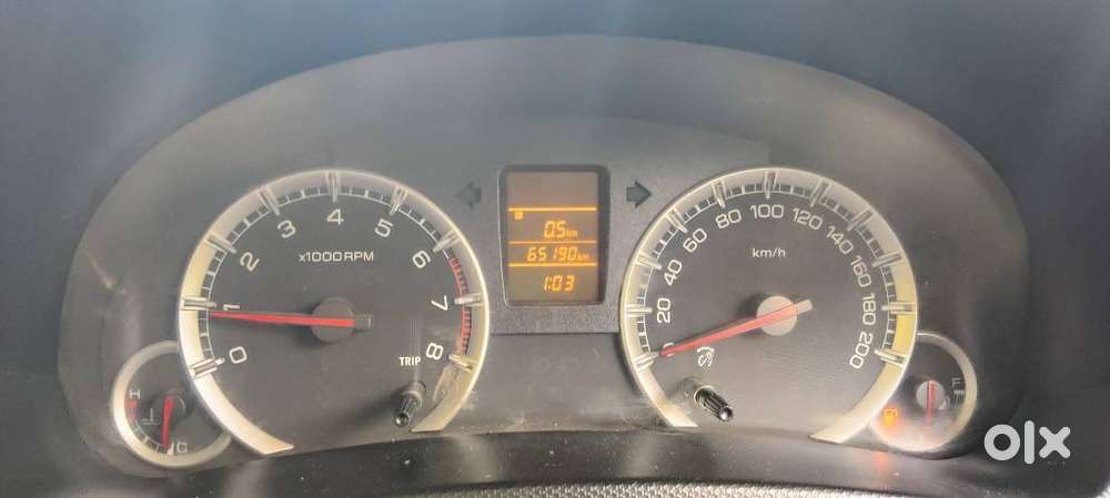 Maruti Suzuki Swift Vxi Optional, 2014, Petrol