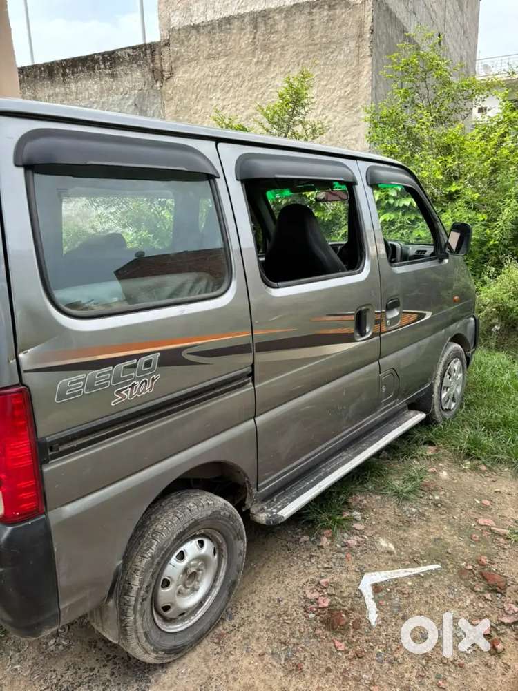 Maruti Suzuki Eeco 2022 With Comfort Features