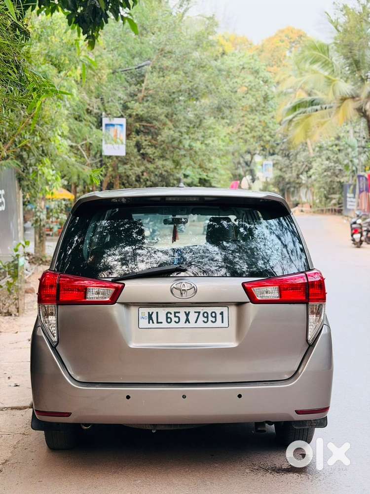 Toyota Innova Crysta Diesel Well Maintained