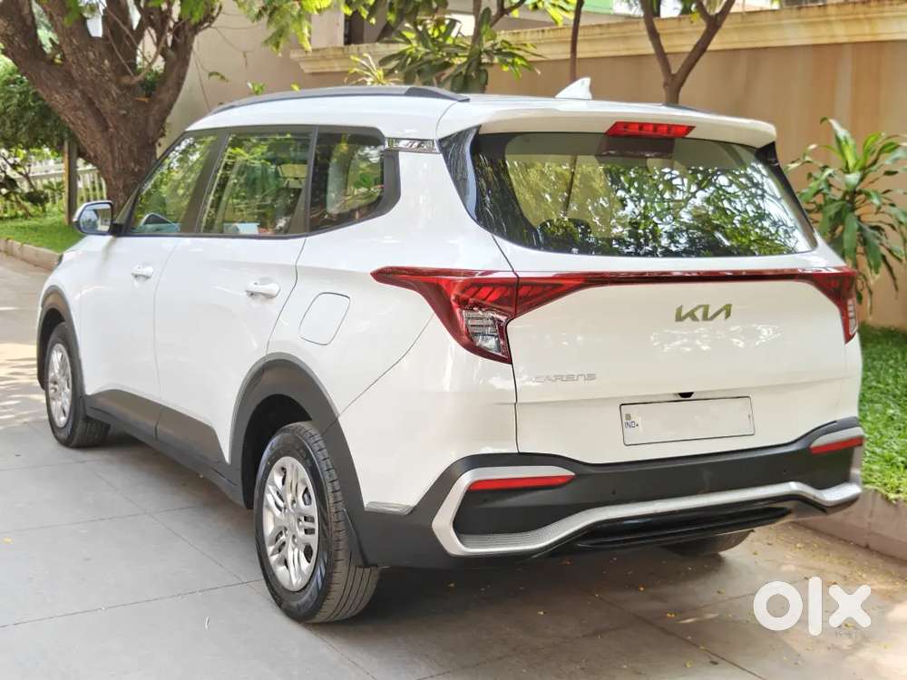 Kia Carens 2023