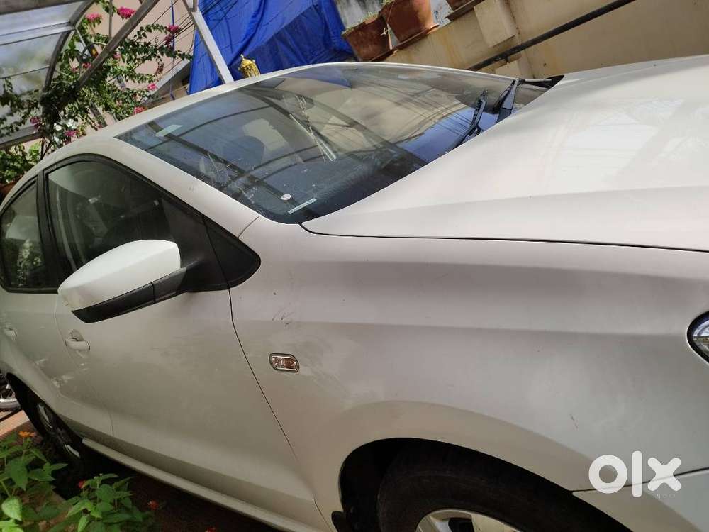 Volkswagen Polo 2010 Candy White