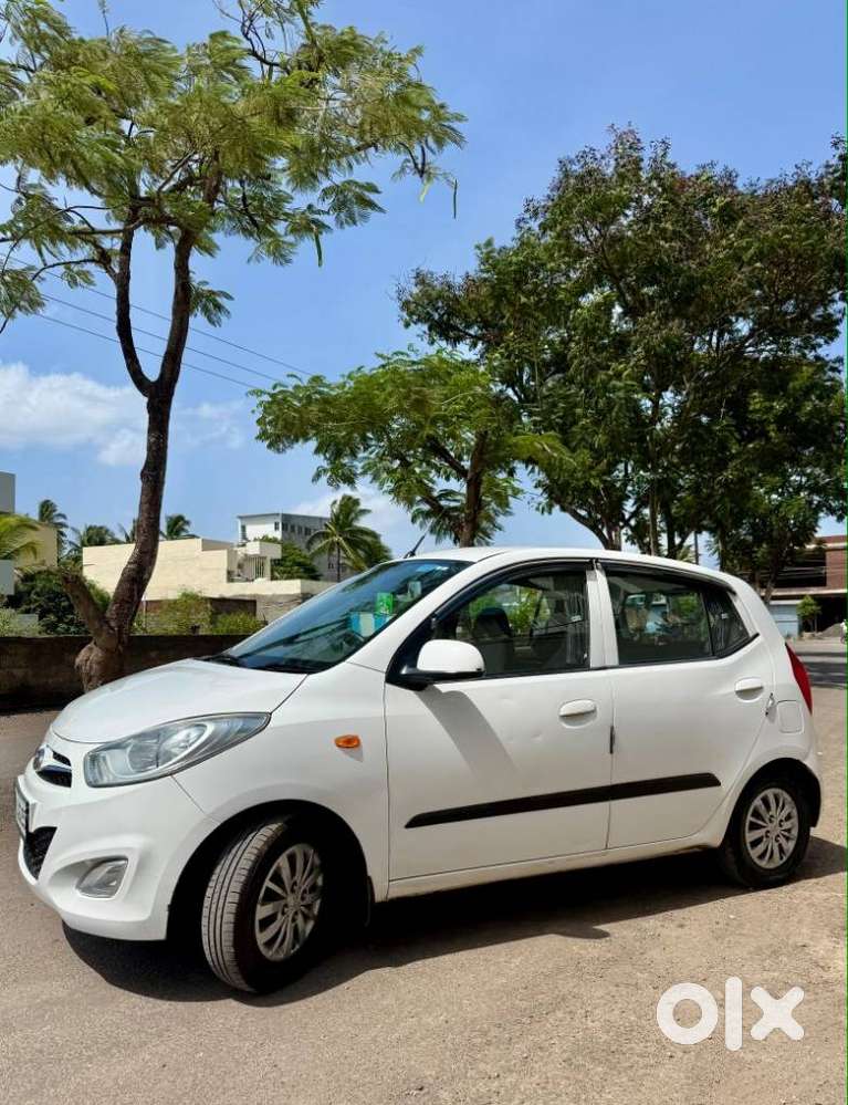 Hyundai I10 1.2 Kappa Sportz, 2016, Cng & Hybrids