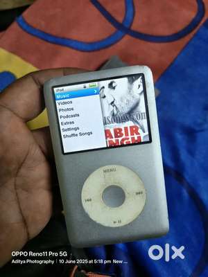ポータブルプレーヤー iPod classic 160GB Apple iPod classic® 160GB (Black) Digital music/photo/video
