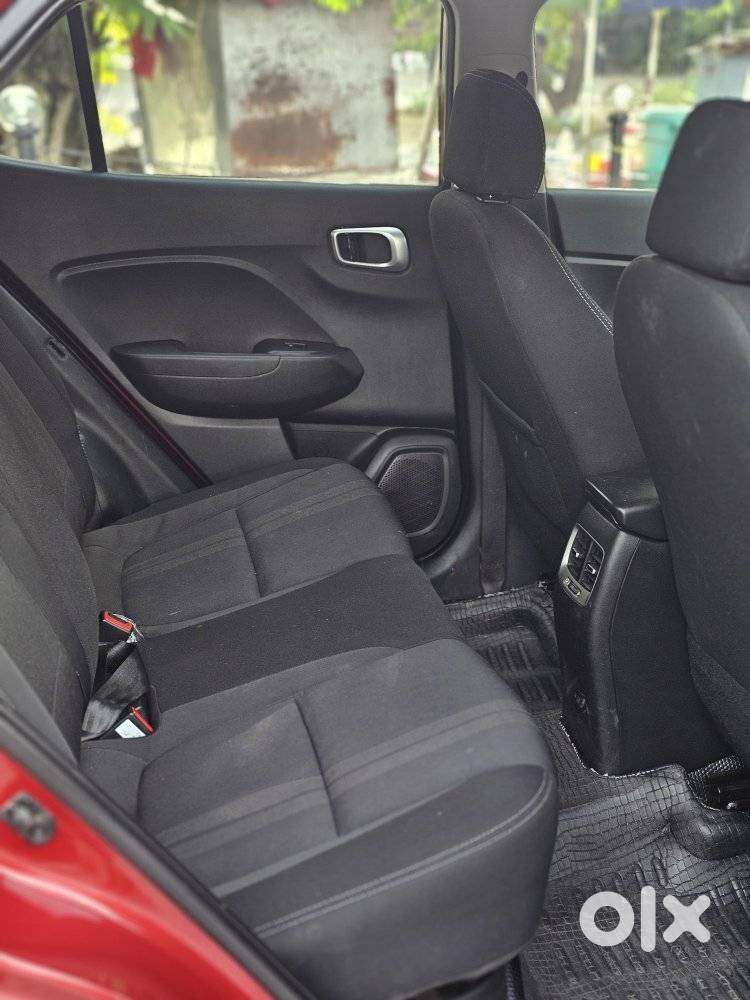 Hyundai Venue S 1.2 Petrol, 2021, Petrol