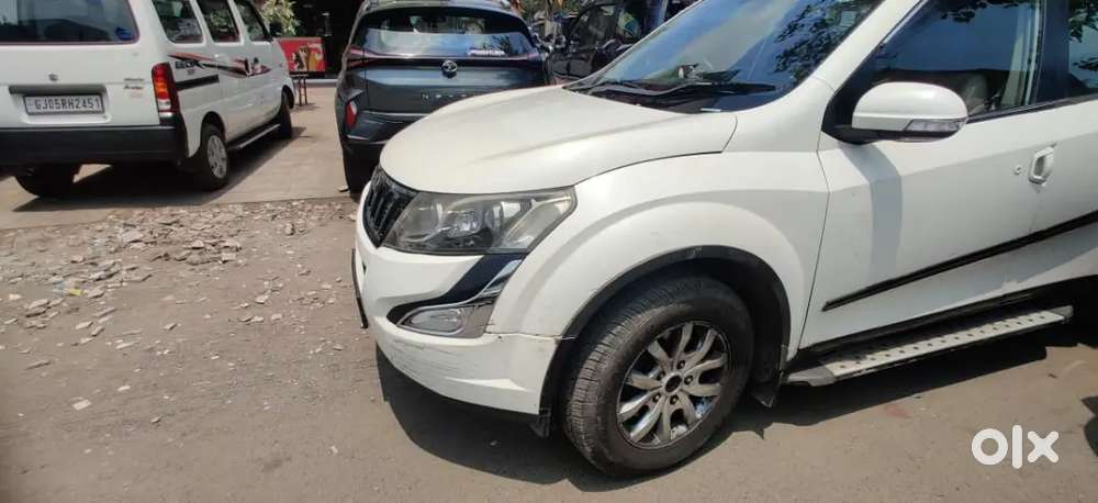 Mahindra Xuv500 2015 Diesel 122000 Km Driven