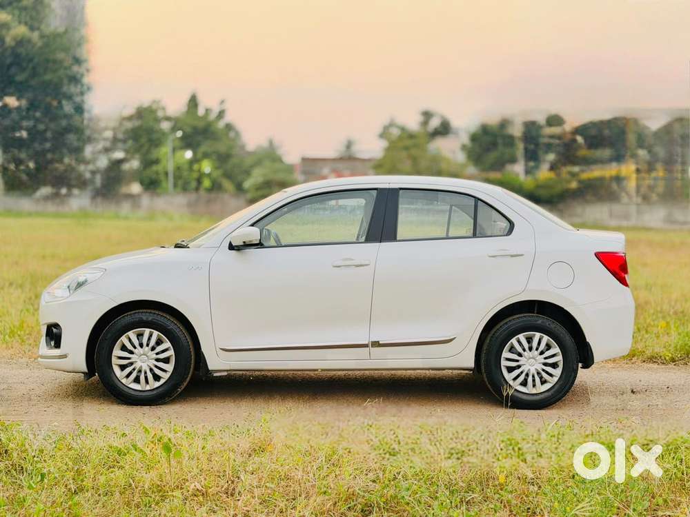 Maruti Suzuki Swift Dzire Vxi Optional, 2018, Petrol