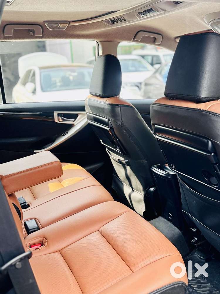 Toyota Innova Crysta 2.4 V 7 Str, 2018, Diesel