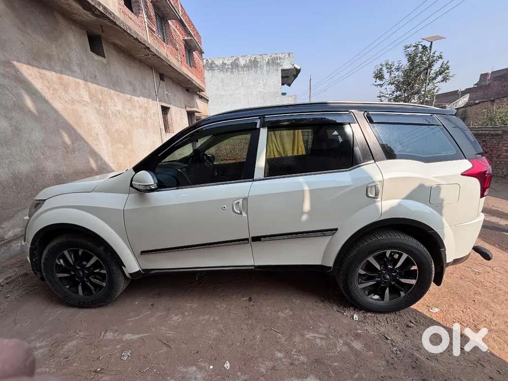 Mahindra Xuv500 W11  2018 Diesel Well Maintained